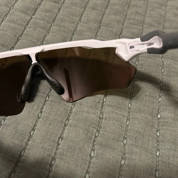 Oakley Radar EV Path Sunglasses - Picture 4 of 11